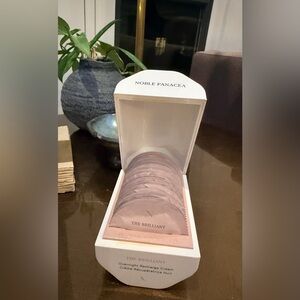 Noble Panacea The Brilliant Overnight Recharge Cream